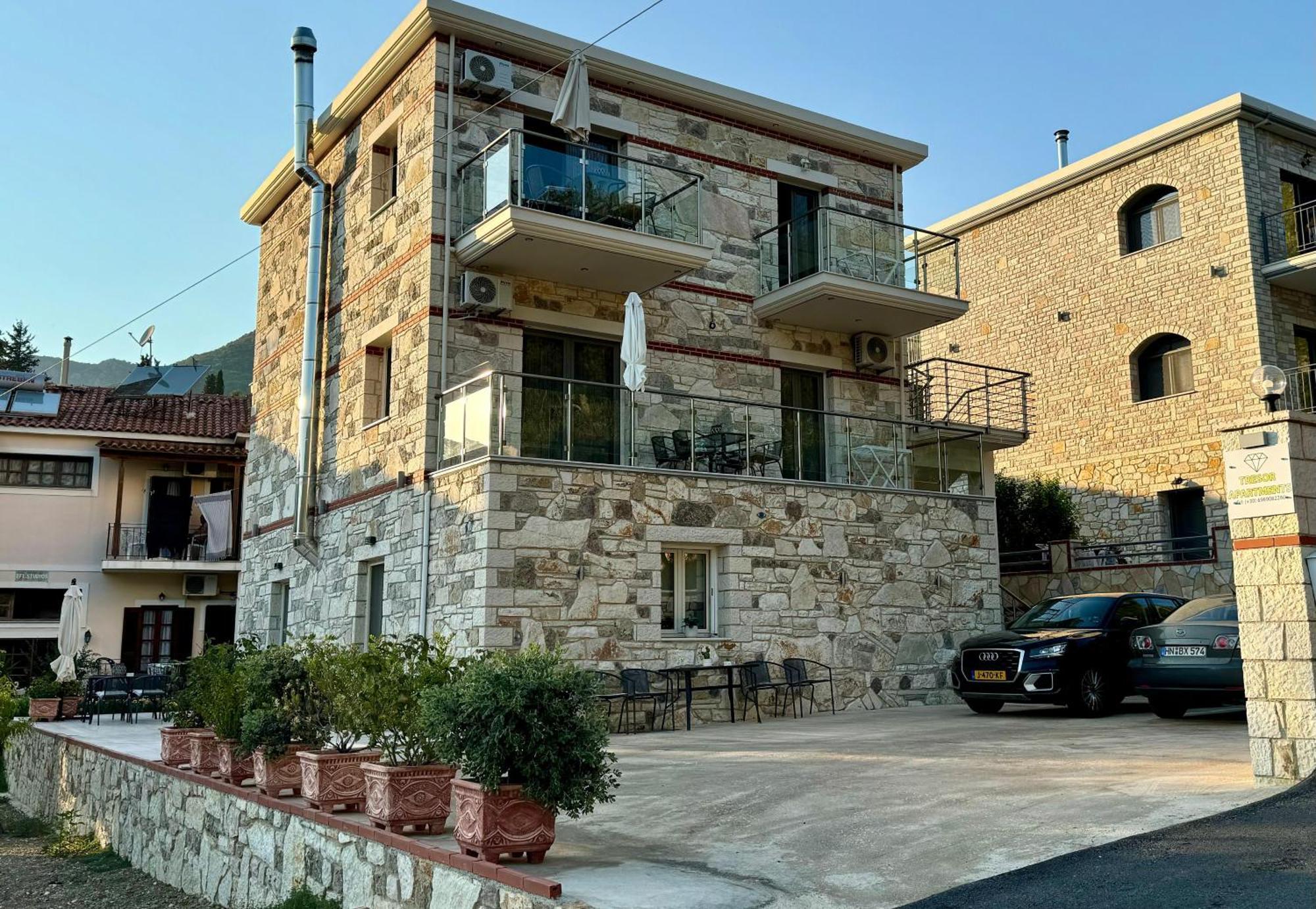 Tresor Apartments Parga Bagian luar foto